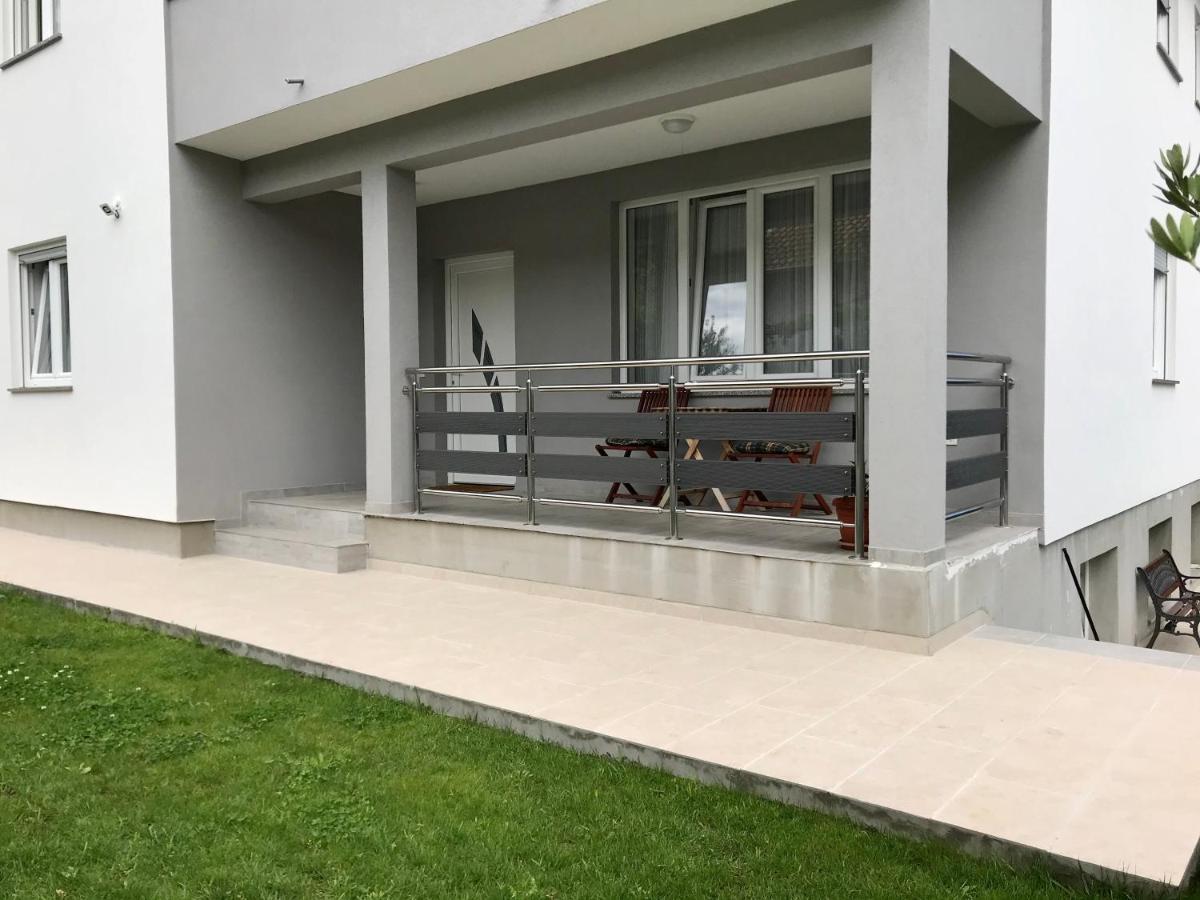 Fine & Shine Apartment Pula Exterior foto