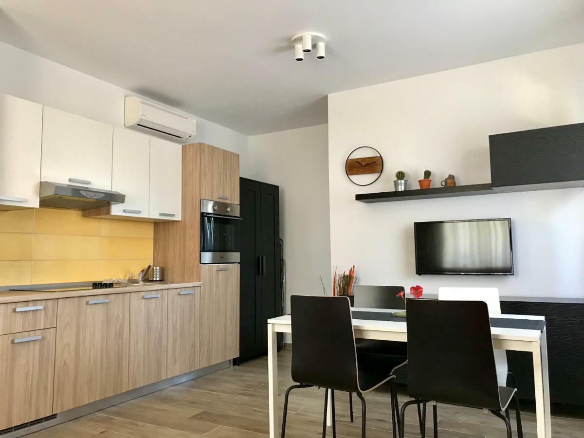 Fine & Shine Apartment Pula Exterior foto